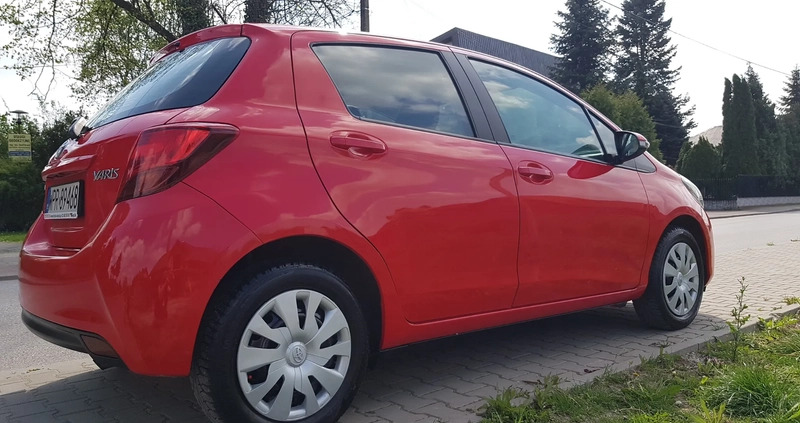 Toyota Yaris cena 39500 przebieg: 34000, rok produkcji 2015 z Proszowice małe 742